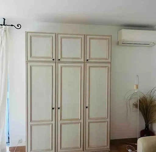 Апартаменты Chic Climatise Avec Parking 5mn