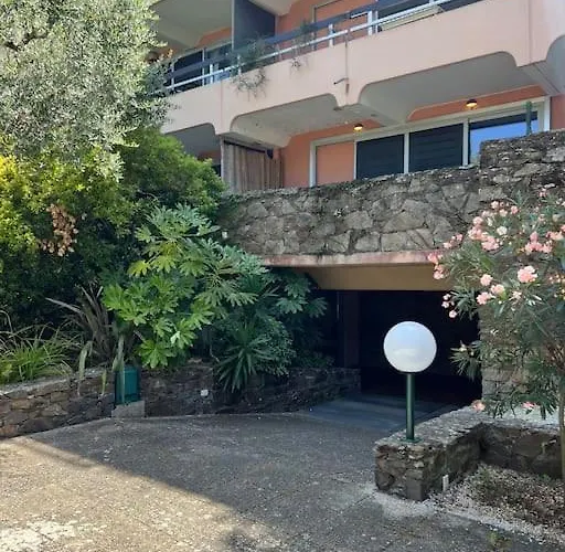 Chic Climatise Avec Parking 5mn 아파트 쎙뜨호뻬